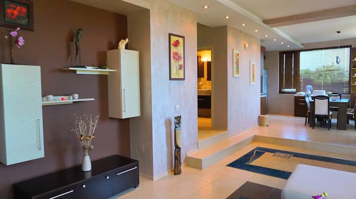 მისაღები ოთახი