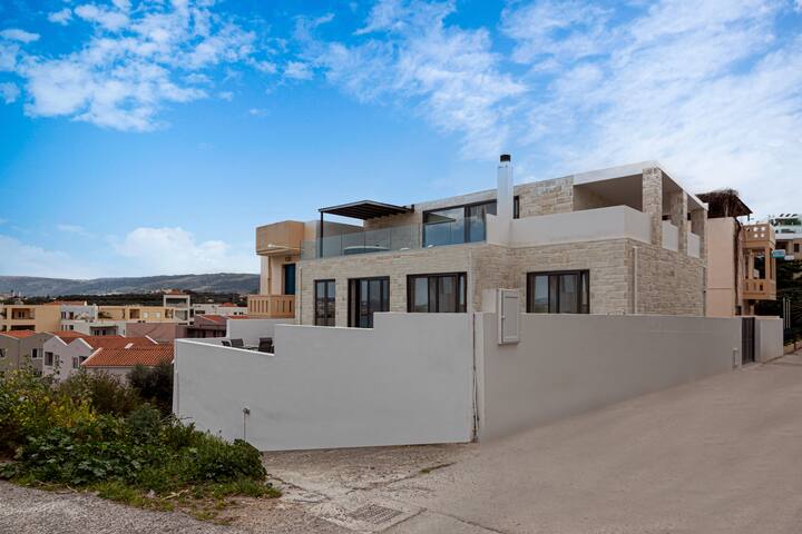 Perla Dream Luxury Villa gallery image 2