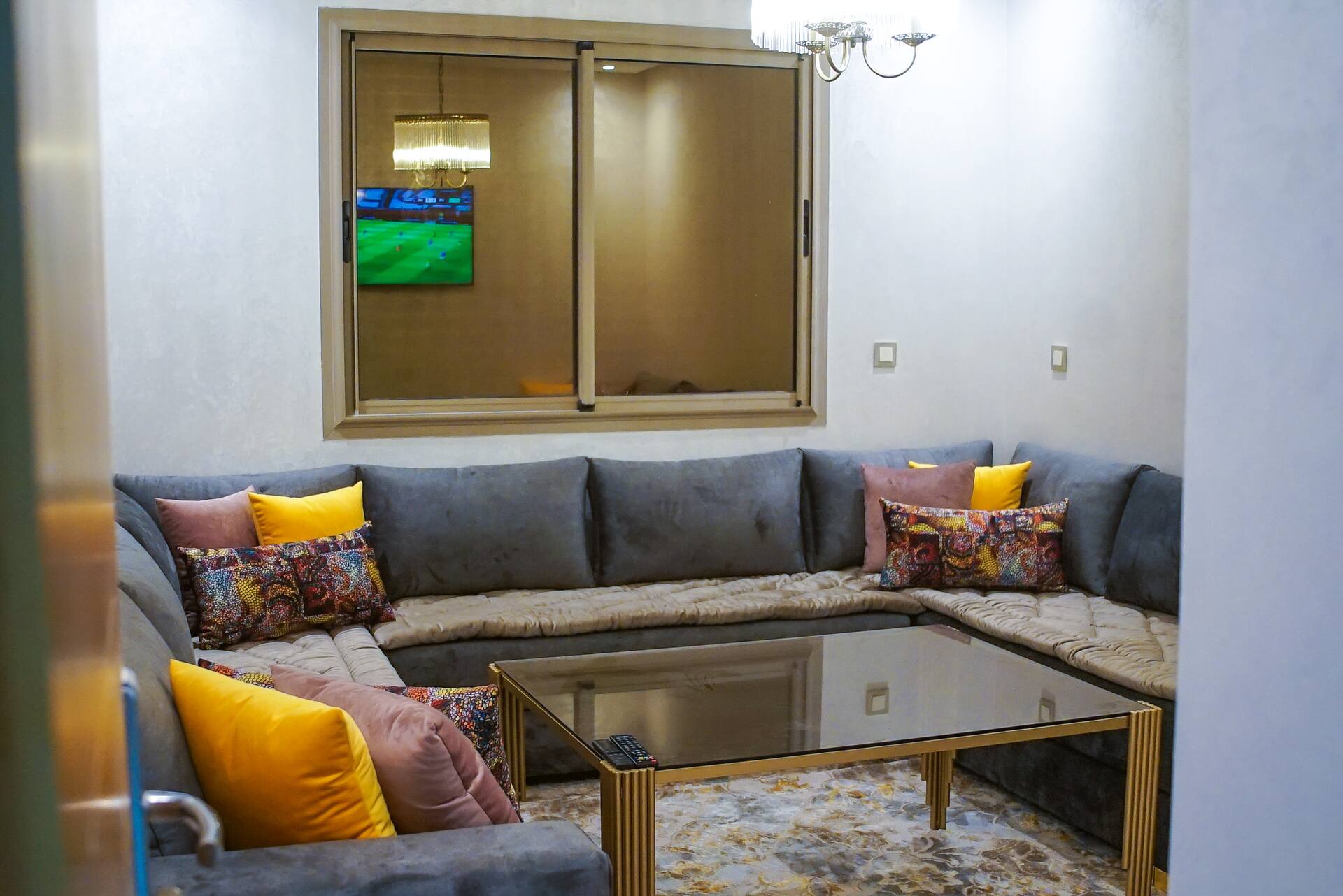 very nice apartment living room and 2 cozy bedrooms