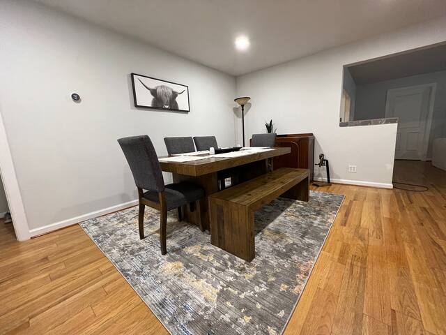 2 Blocks from Dickies Arena – 4 bedroom 2 bath