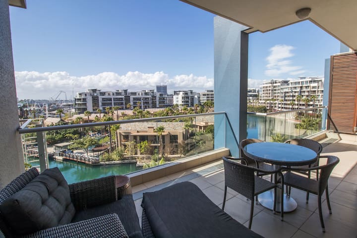 Luxurious two bedroom apartment