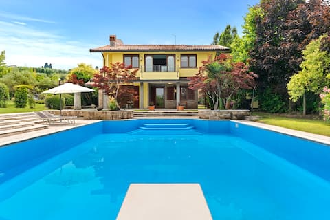 Villa Primula with pool