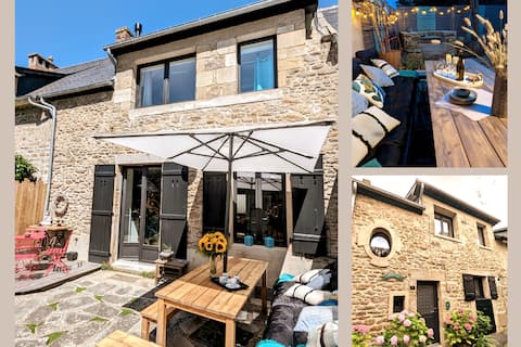 Top performing Airbnb: Saint-Enogat: charming house close to the beaches. in Dinard