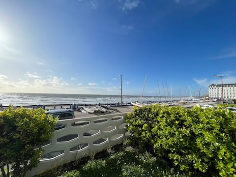 Annonce Airbnb populaire: The Studio Digue & Mer – Wimereux à Wimereux