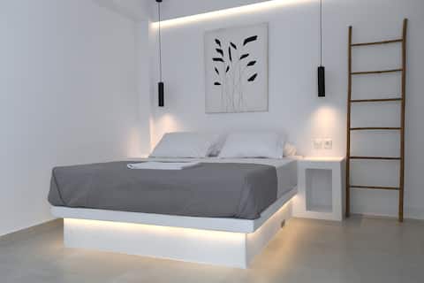 Popular Airbnb listing: Peter’s House III in Δήμος Τήνου