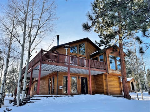 Moose Lodge Mountain Home in Bailey