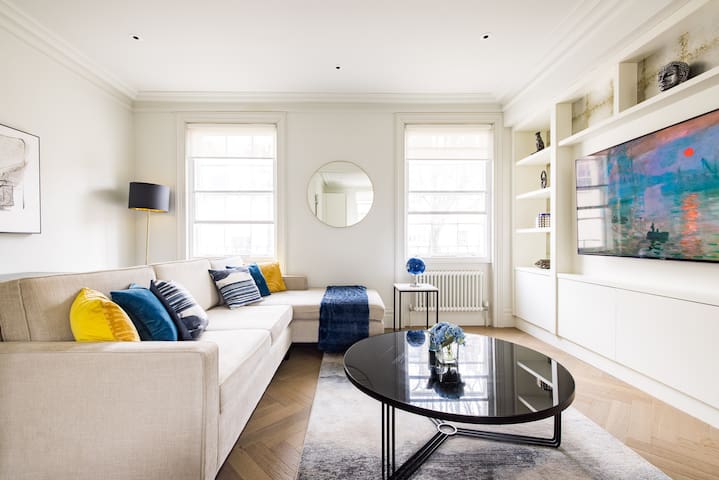 Mr Belgrave Deluxe AirCon Available gallery image 3