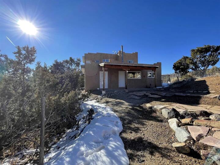 Cozy remodeled Valdez home with great views Houses for Rent in Valdez