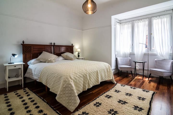 ห้องนอนใหญ่