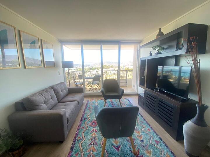 Central apartment and steps from the beach Apartments for Rent in