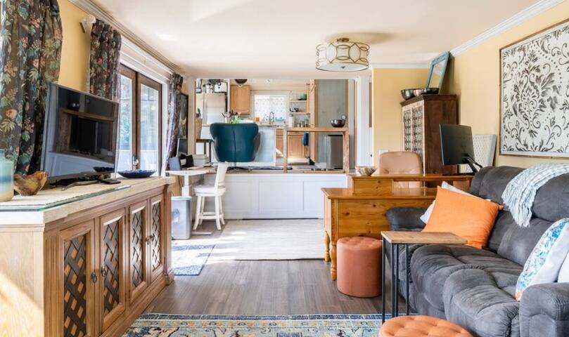 View Home 3 Blocks to Everything West Seattle gallery image 5