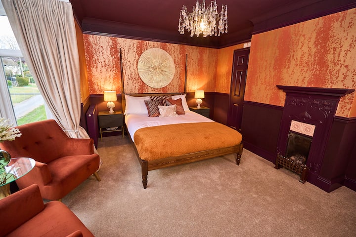 Grande chambre au rez-de-chaussée