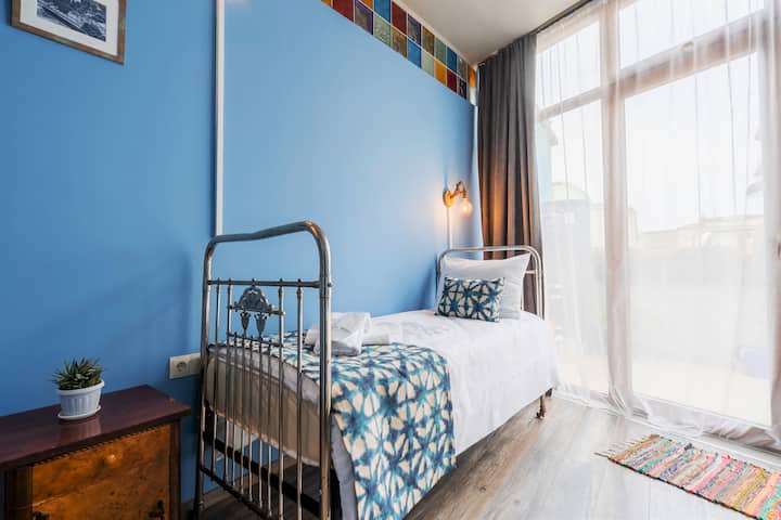 "Dormitorio tres" con dos camas individuales únicas, ¡que a todos les gusta especialmente!