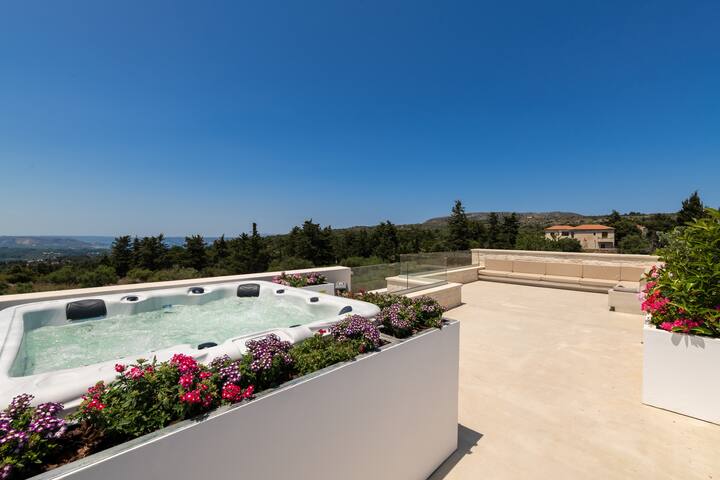 Sohora villas-Twin Luxury Villas with heated pool gallery image 4