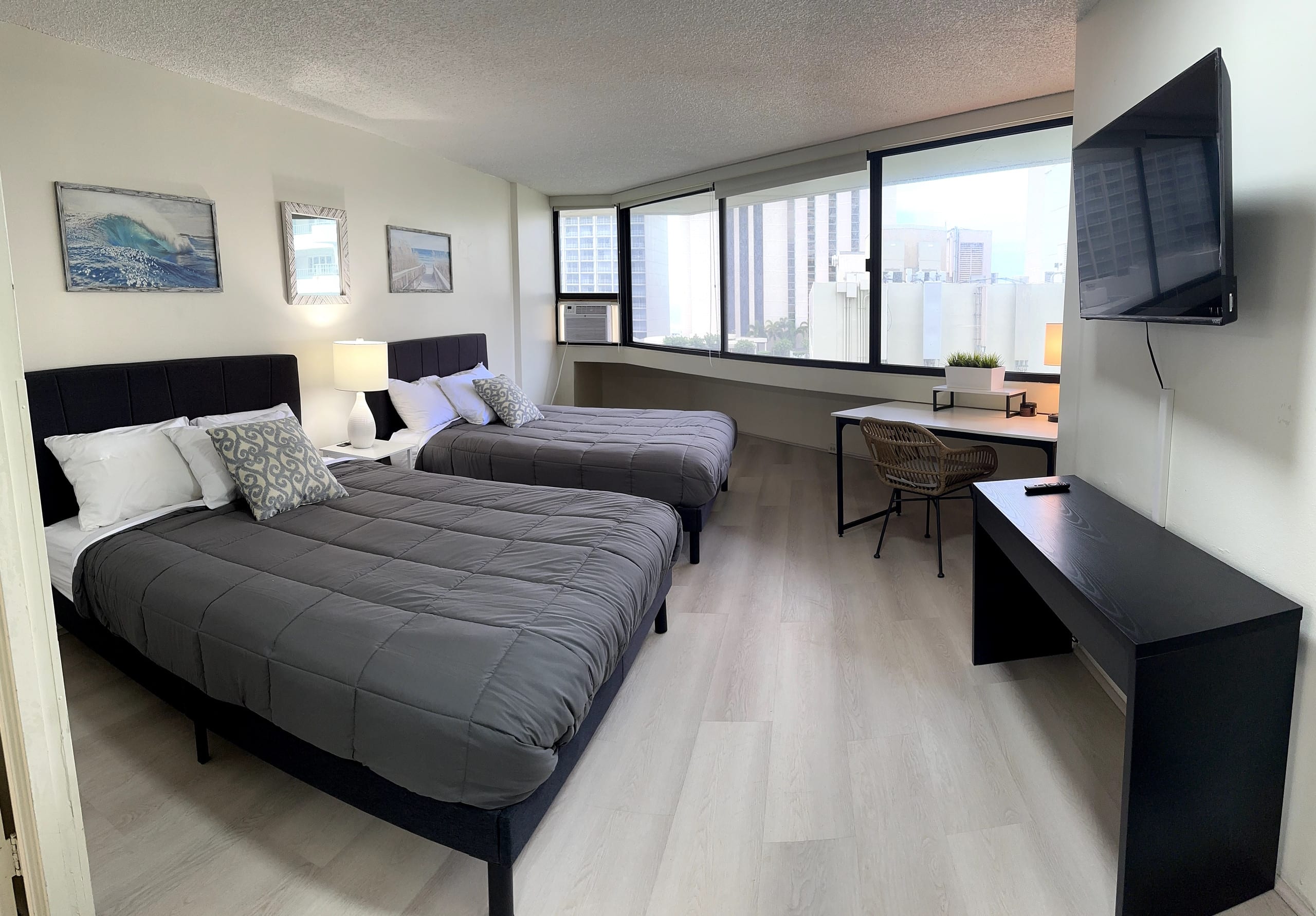 Sun, Sand & Stay - 4 Guest in Waikiki - Image 10