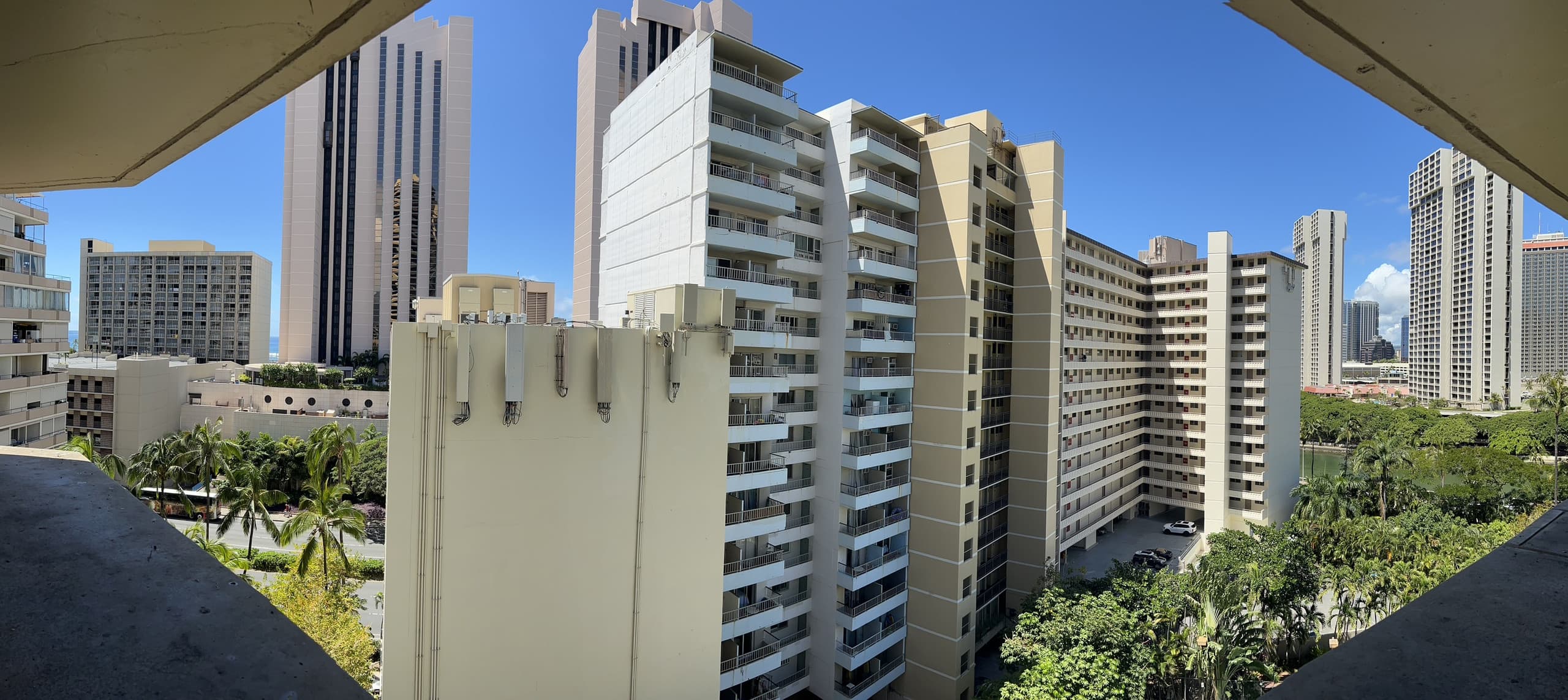 Summer Vacation Condo w/ Pool Access - Image 14
