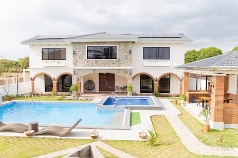 Modern Mediterranean House