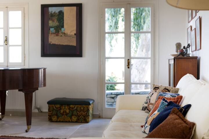 Villa Cassandra gallery image 4