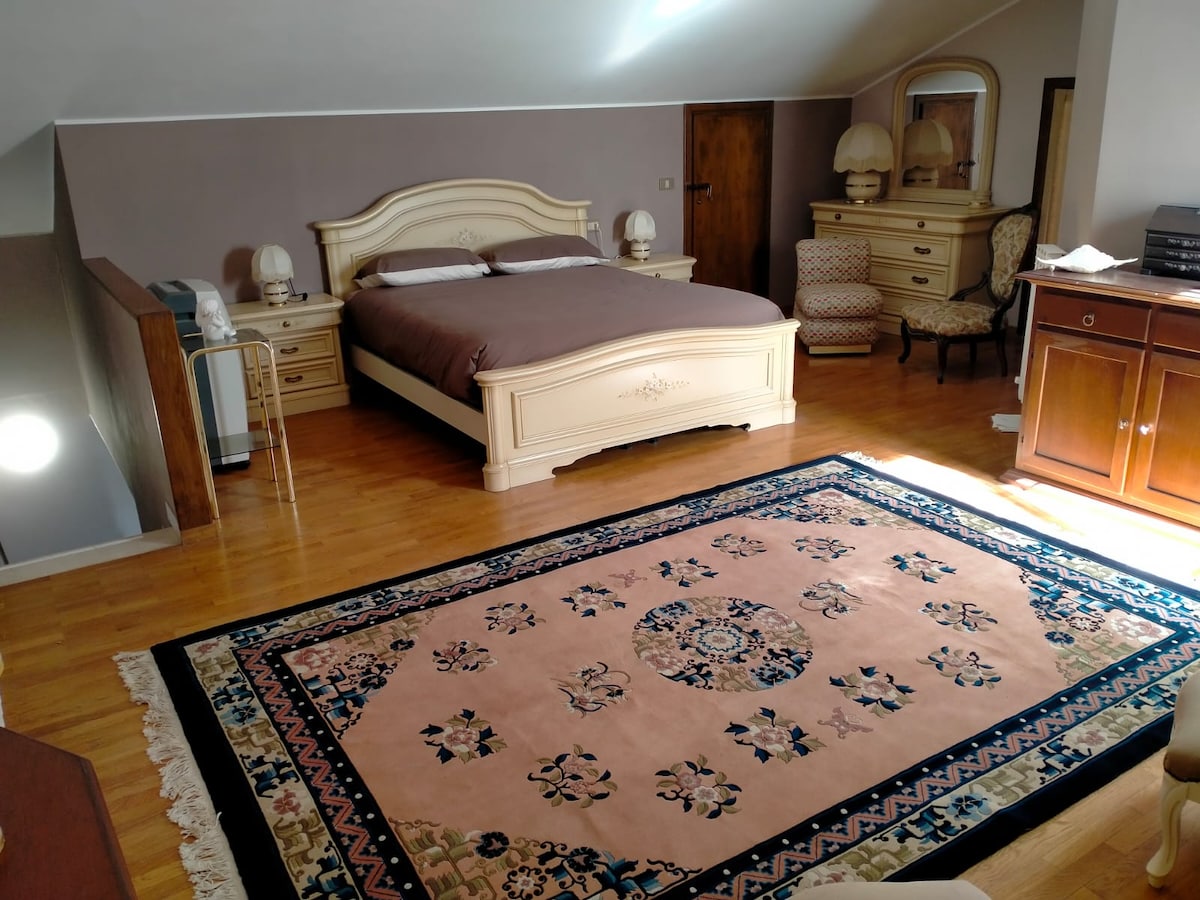 მთავარი საძინებელი 