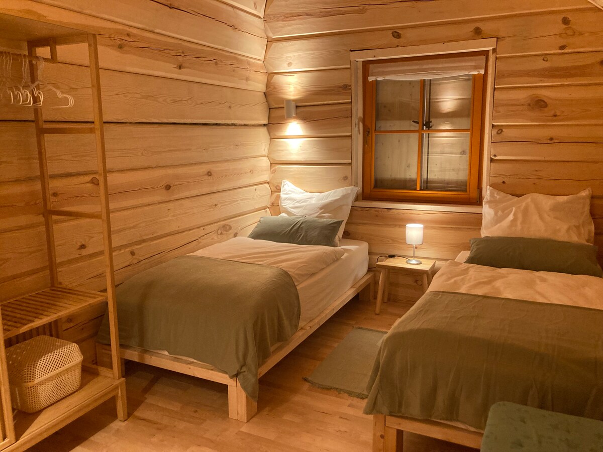 ห้องพักพร้อมเตียงเดี่ยว 2 หลัง