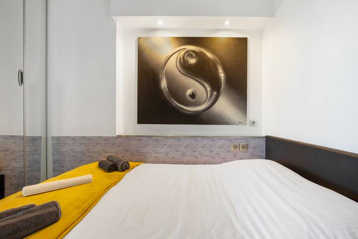 Lit queen size 160X200