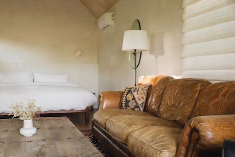 Serana Field Cabin • Nature Escape w/ Pool