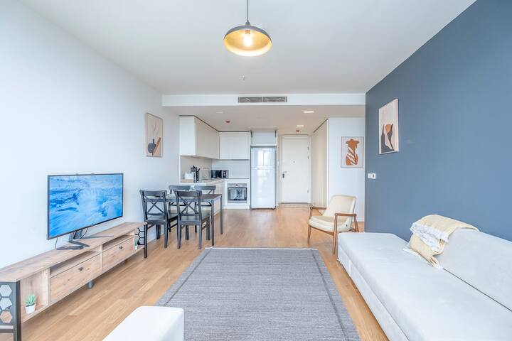 0051 – Luxurious, comfy and cozy