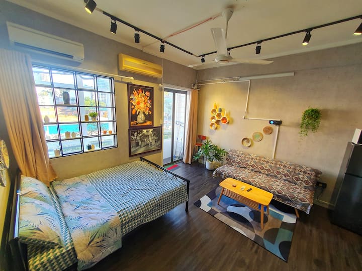 Modern Studio-Balcony in Super Center HCM City