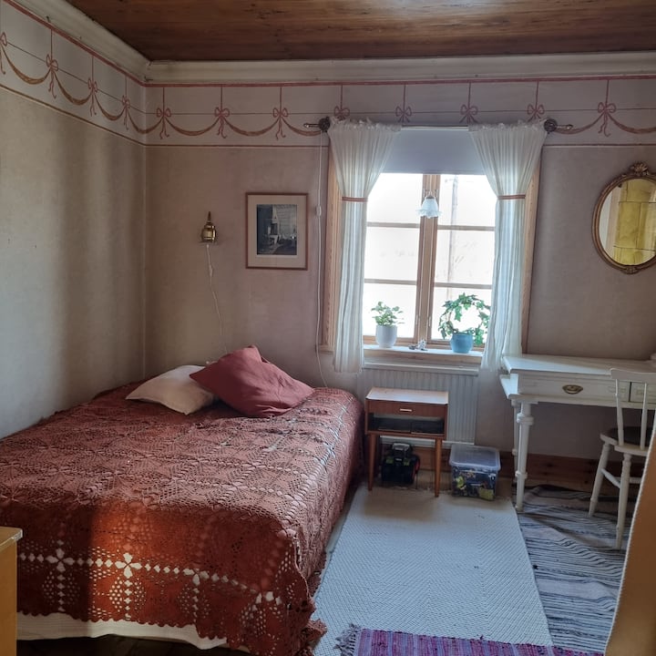 Საძინებელი 120 × 190 სმ საწოლით