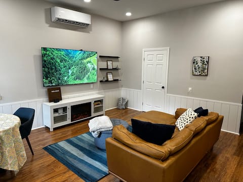 Cozy Stay in Mill Creek