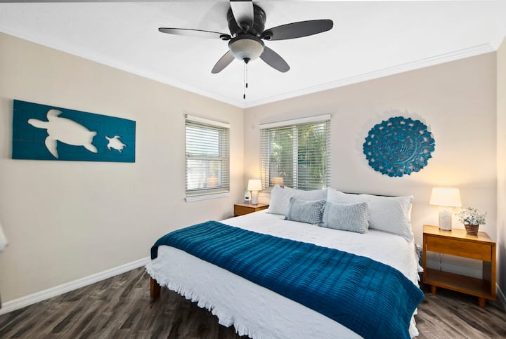 Spavaća soba 1 -  1 bračni krevet (180x200)