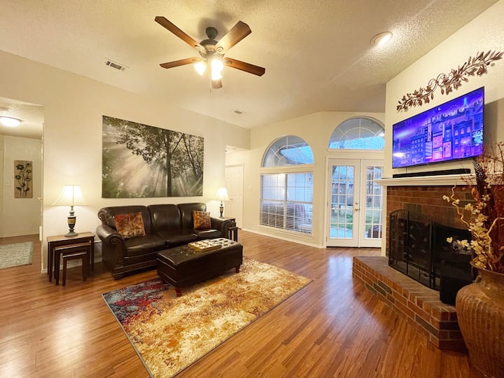 Petfriendly 3/2 in Rowlett! Houses for Rent in Rowlett, Texas