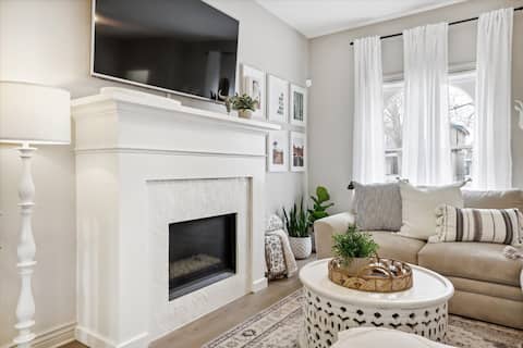 Successful Airbnb property: Modern, Cozy 2BR Home | Near Downtown Denver in Baker