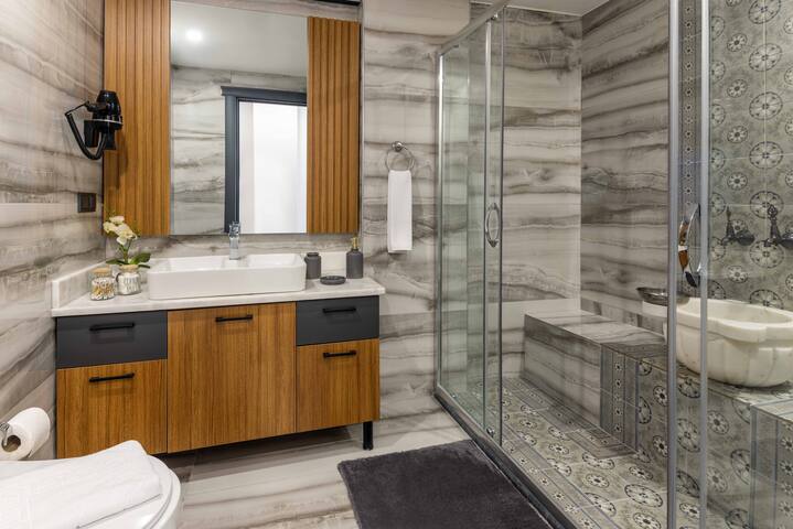 2+1 Hamamlı Lüks Daire | Otoparklı ve Havuzlu gallery image 5