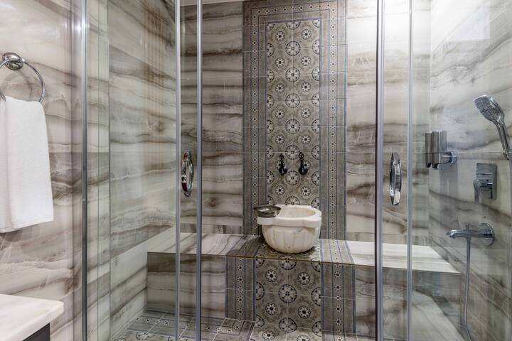 2+1 Hamamlı Lüks Daire | Otoparklı ve Havuzlu gallery image 2