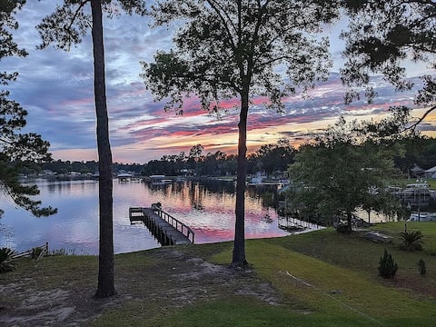 Lake Marion Beauty w/ 5br/3ba