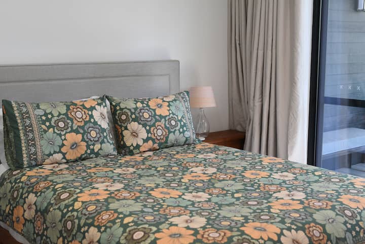 Queen bedroom