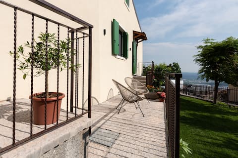 Giardino del Borgo Apartment