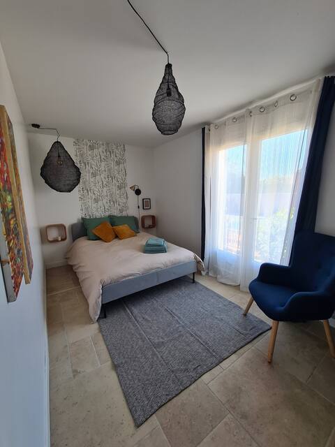 Between Avignon and Nîmes, cozy cottage