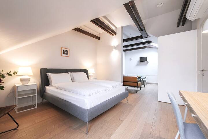 Lollo Luxury managed Airbnb listing 3