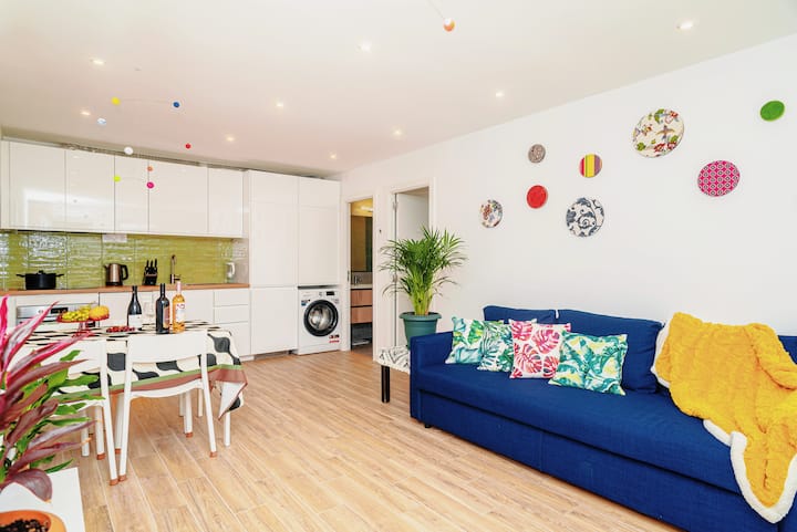 The living room on the ground floor