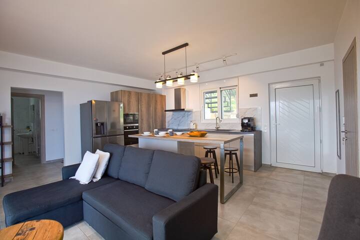 Aslanidis managed Airbnb listing 1
