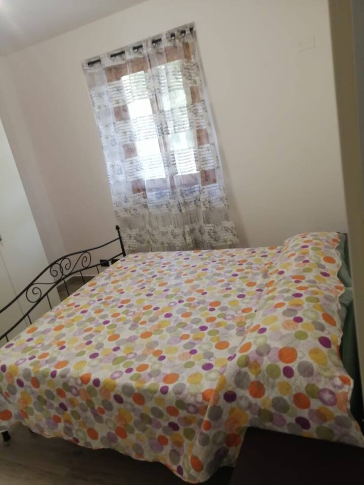 საძინებელი 2