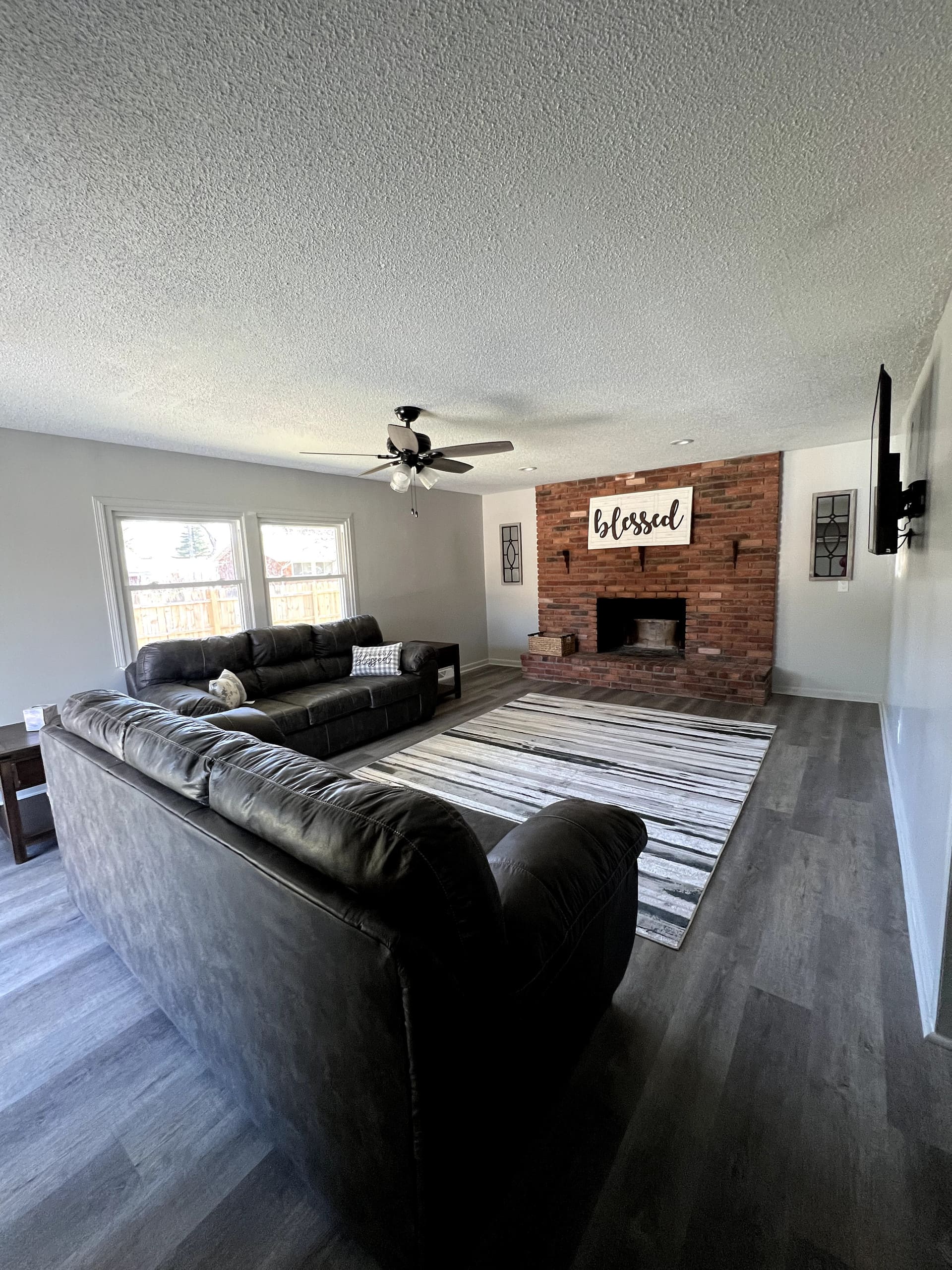 Jodore Gem..Spacious House, Inground Pool near University, Metroparks & Shopping — photo 3