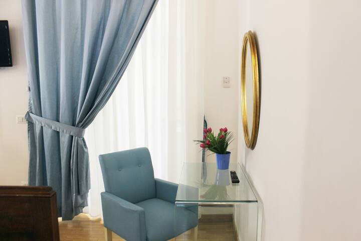 Easy Napoli Duomo (porto , centro storico,) gallery image 3