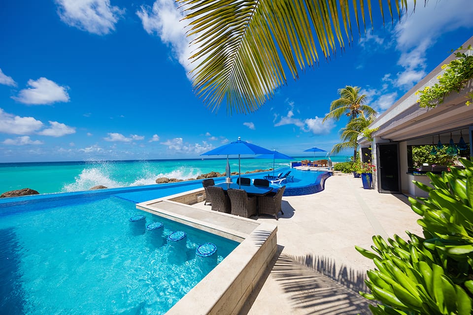 Top-earning Airbnb listing in Maxwell, 4 bedrooms