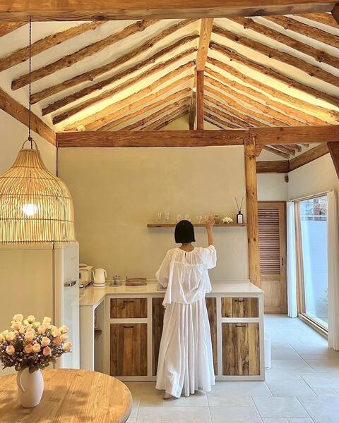 Hanok Stay Han Noon l Large Jacuzzi Private Accommodation