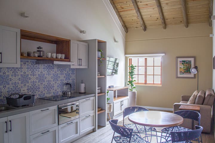Quinta 47 managed Airbnb listing 3