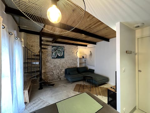 Annonce Airbnb populaire: The small workshop. à Saint Georges D'oléron