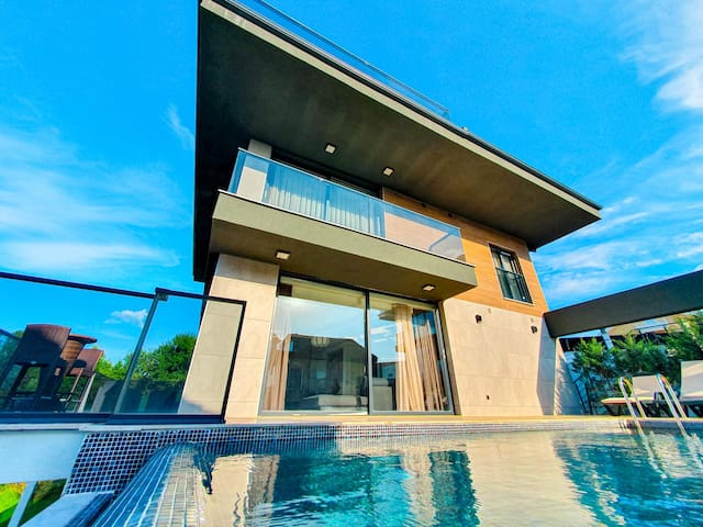 İstanbul Şile Deniz Manzarası 4+1 Özel Hvz-9 K Vil